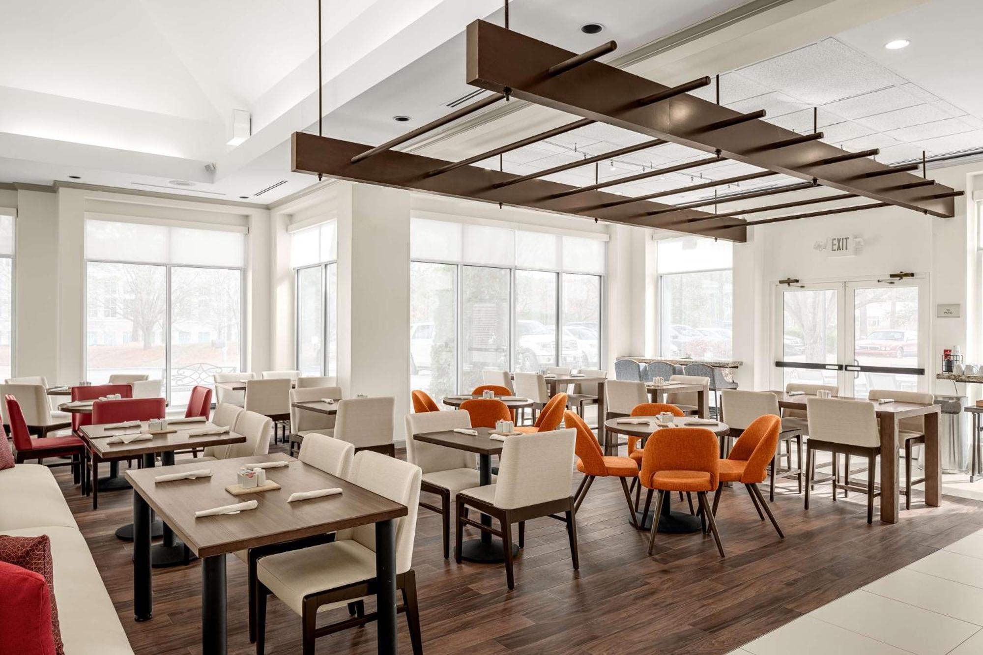 Hilton Garden Raleigh Durham Airport 3*