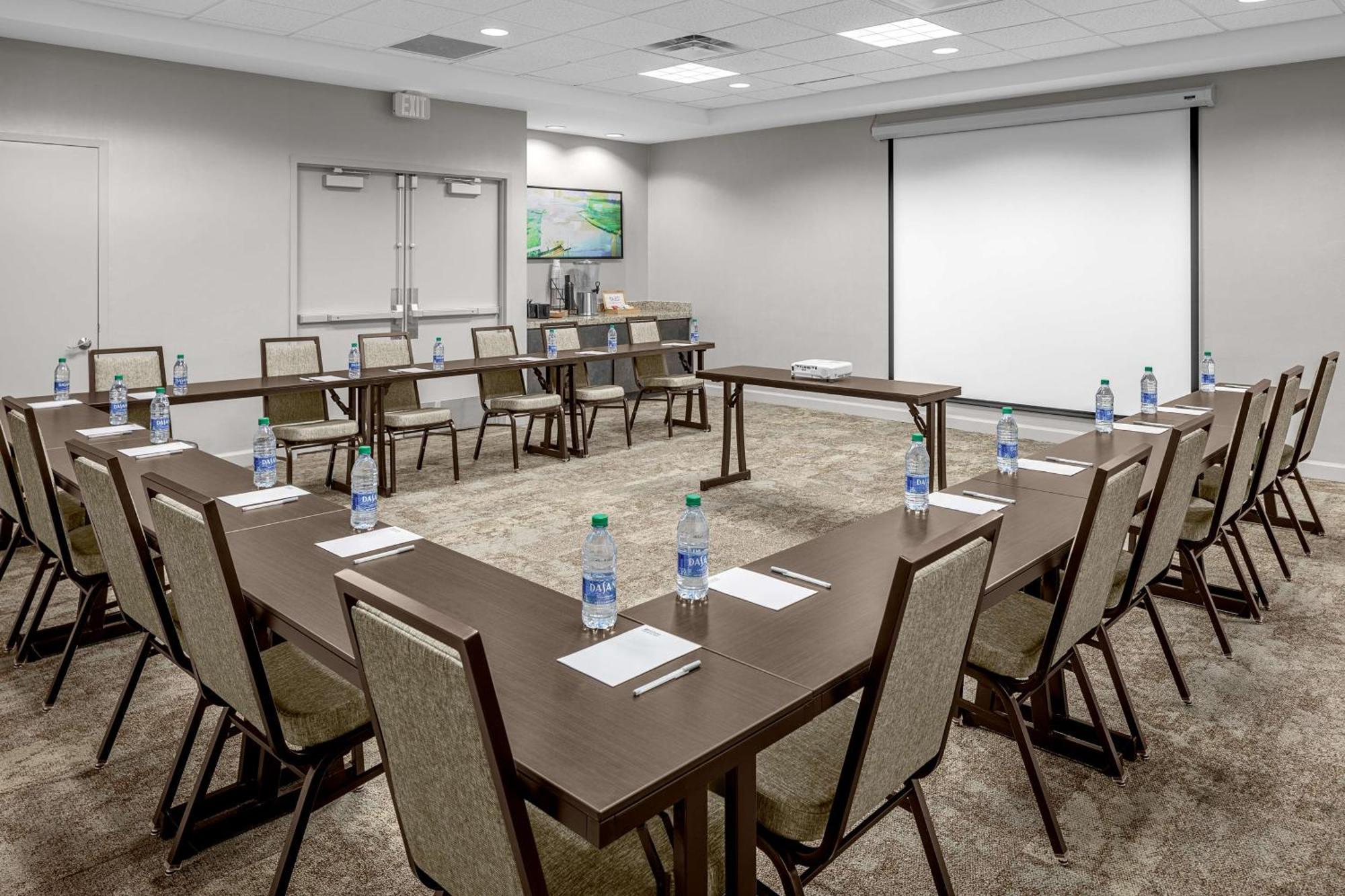 Hilton Garden Raleigh Durham Airport Hotel