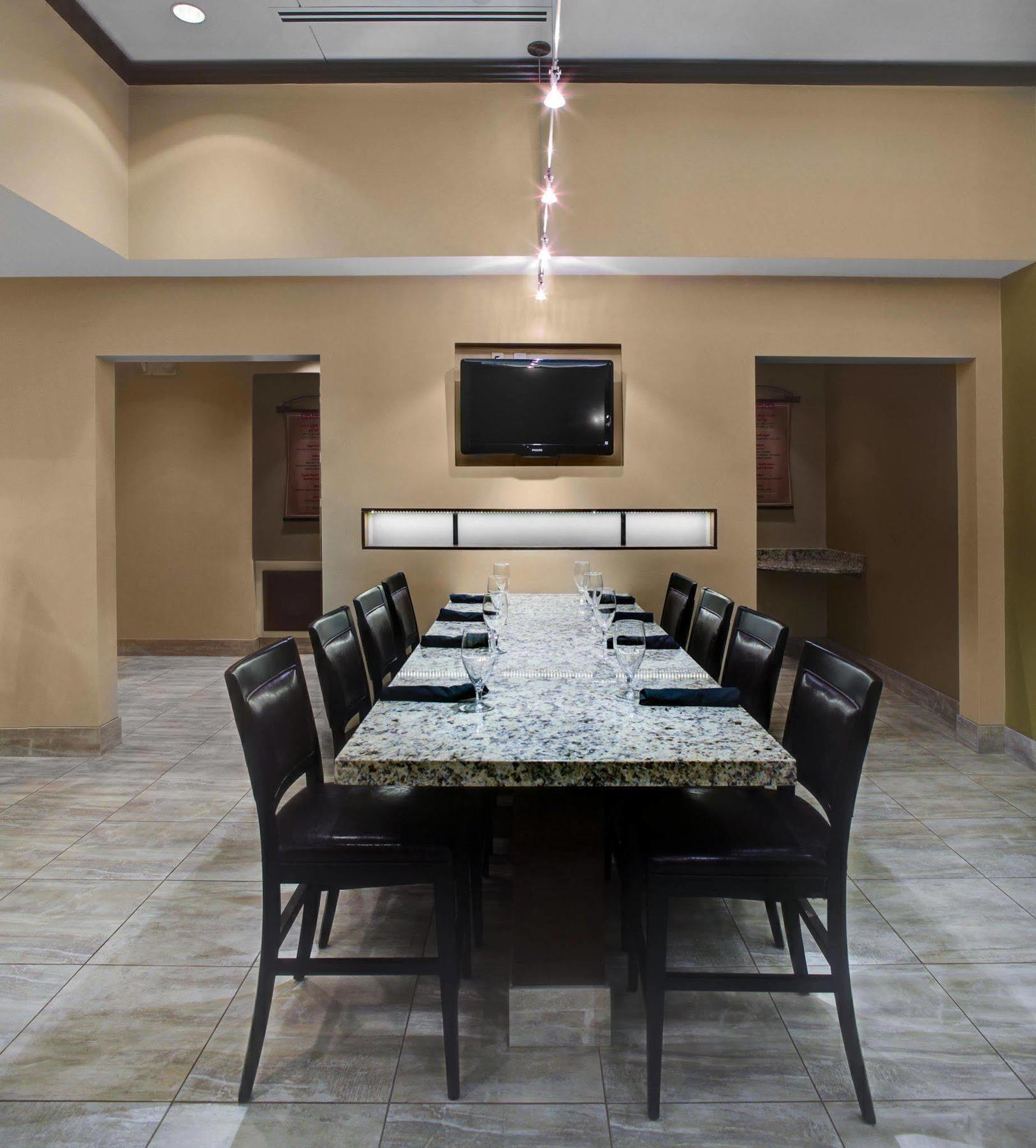 Hilton Garden Raleigh Durham Airport 3* Morrisville