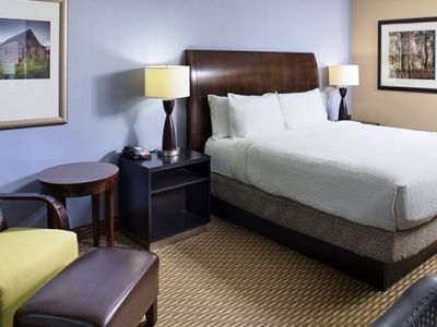 Hilton Garden Raleigh Durham Airport 3*
